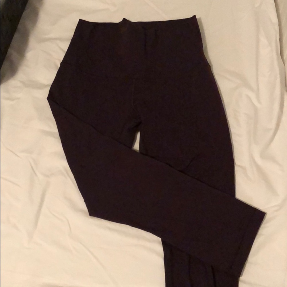 Lululemon wunder under crops